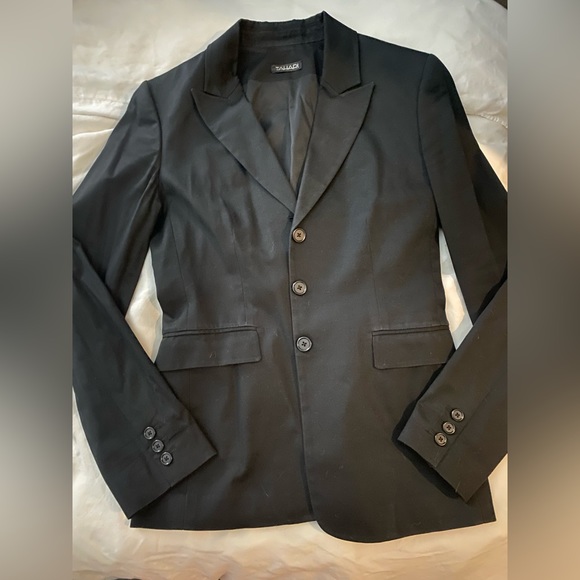 Tahari blazer size 2 - Picture 1 of 1